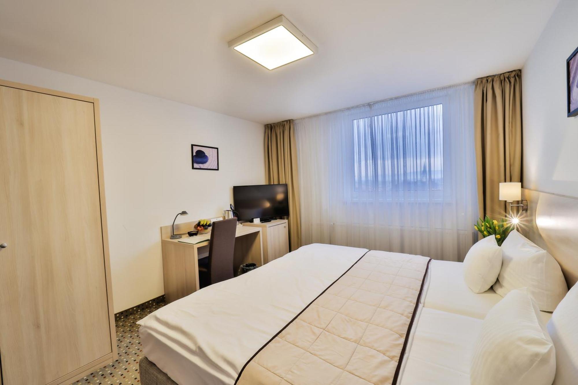 Hotel Metropol Spišská Nová Ves Exterior foto