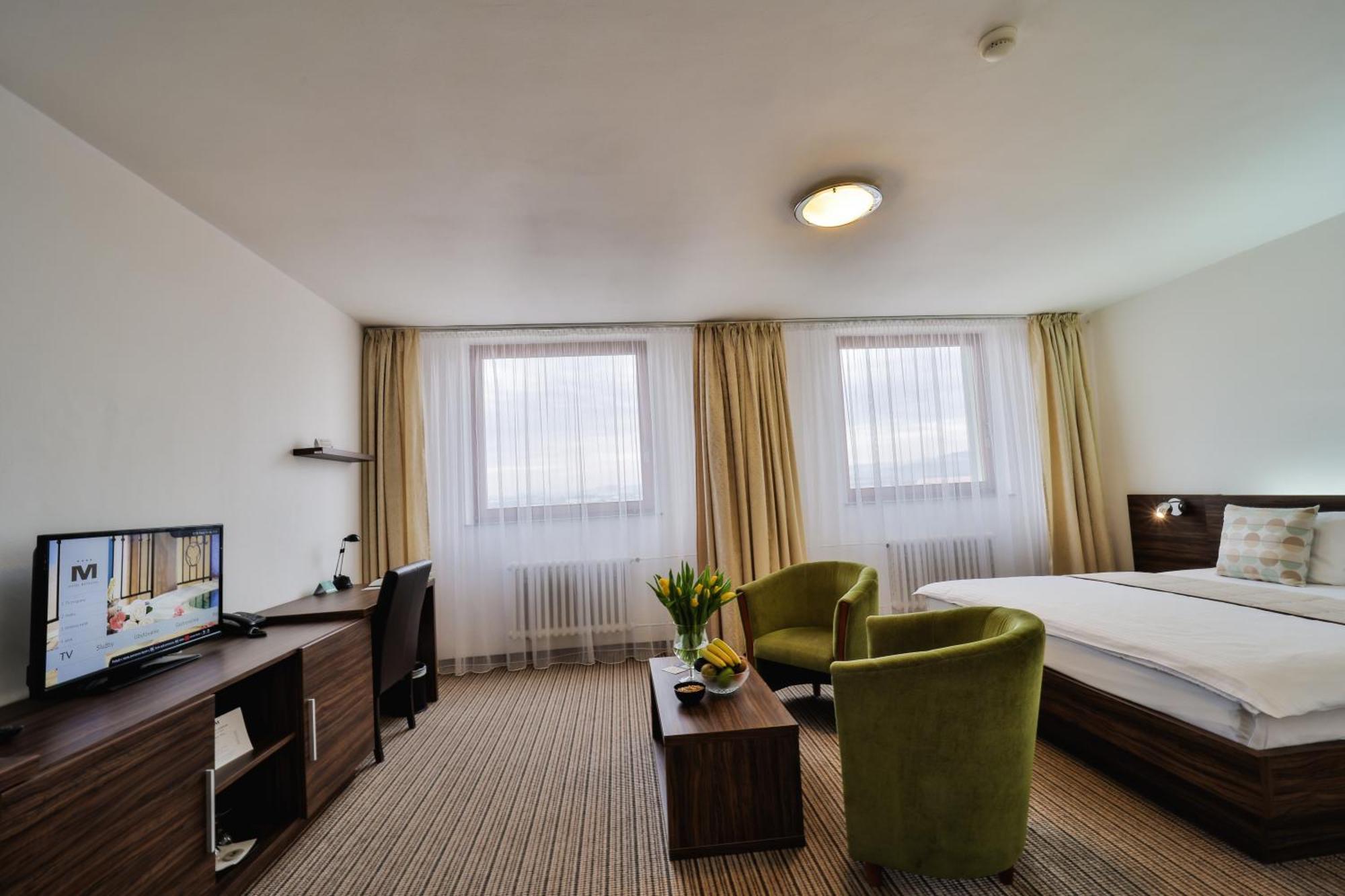 Hotel Metropol Spišská Nová Ves Exterior foto