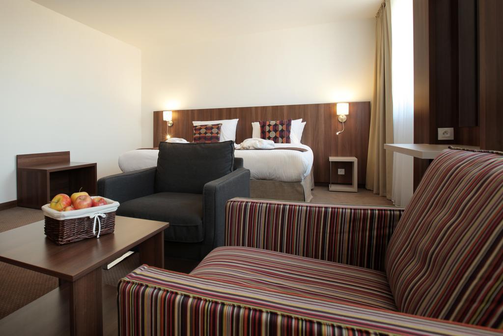 Hotel Metropol Spišská Nová Ves Quarto foto